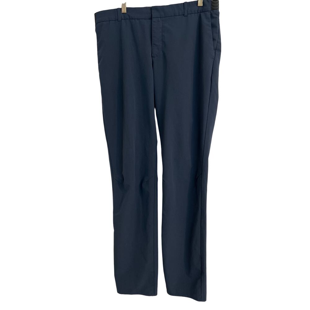 Nike Men’s dry fit golf pants- Size 35 x 34.‎ Dark Gray.